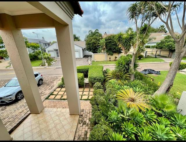 5 BEDROOM HOUSE FOR SALE IN WILLOW ACRES
